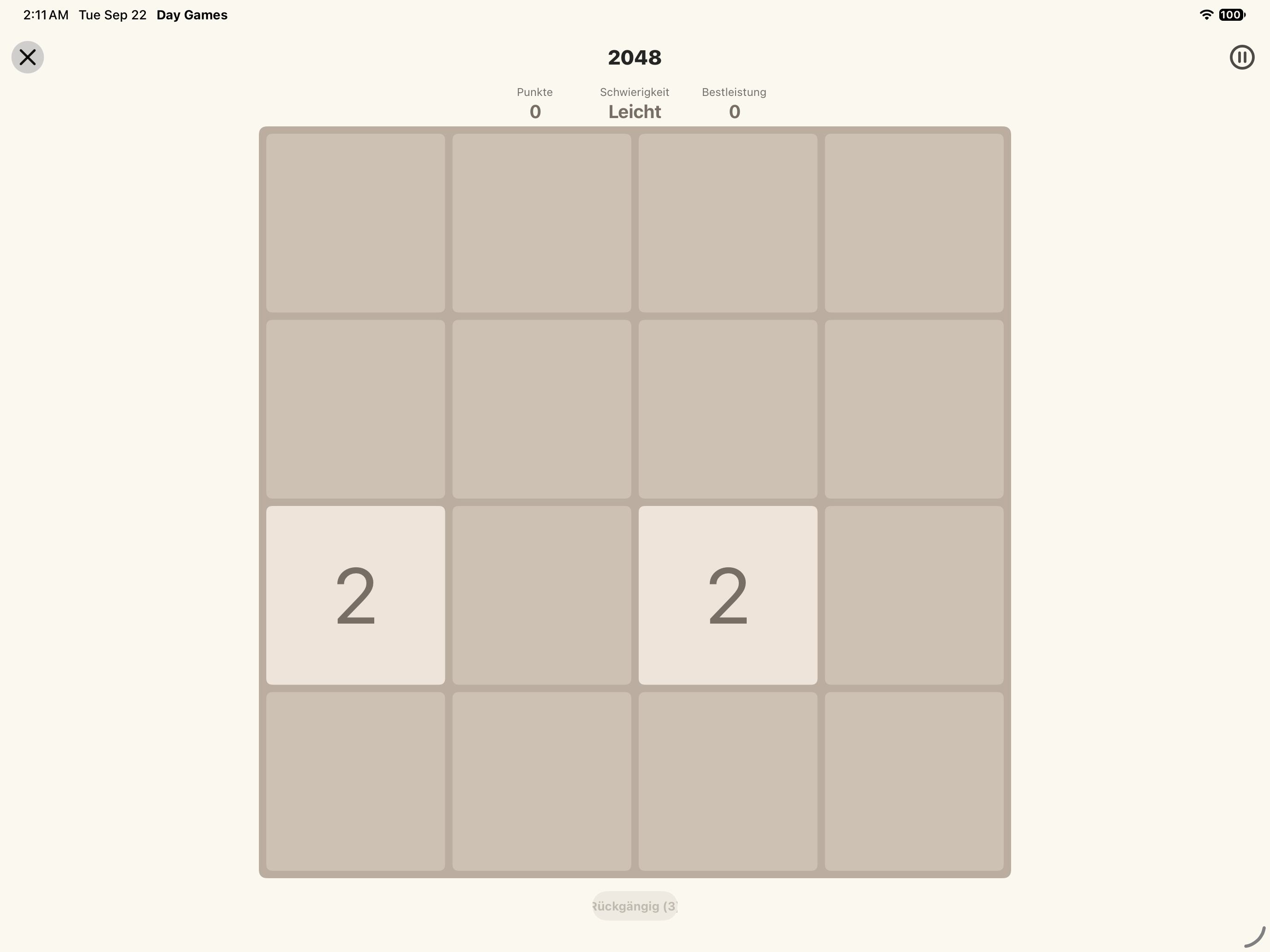 2048 — iOS (UIKit) · iPad